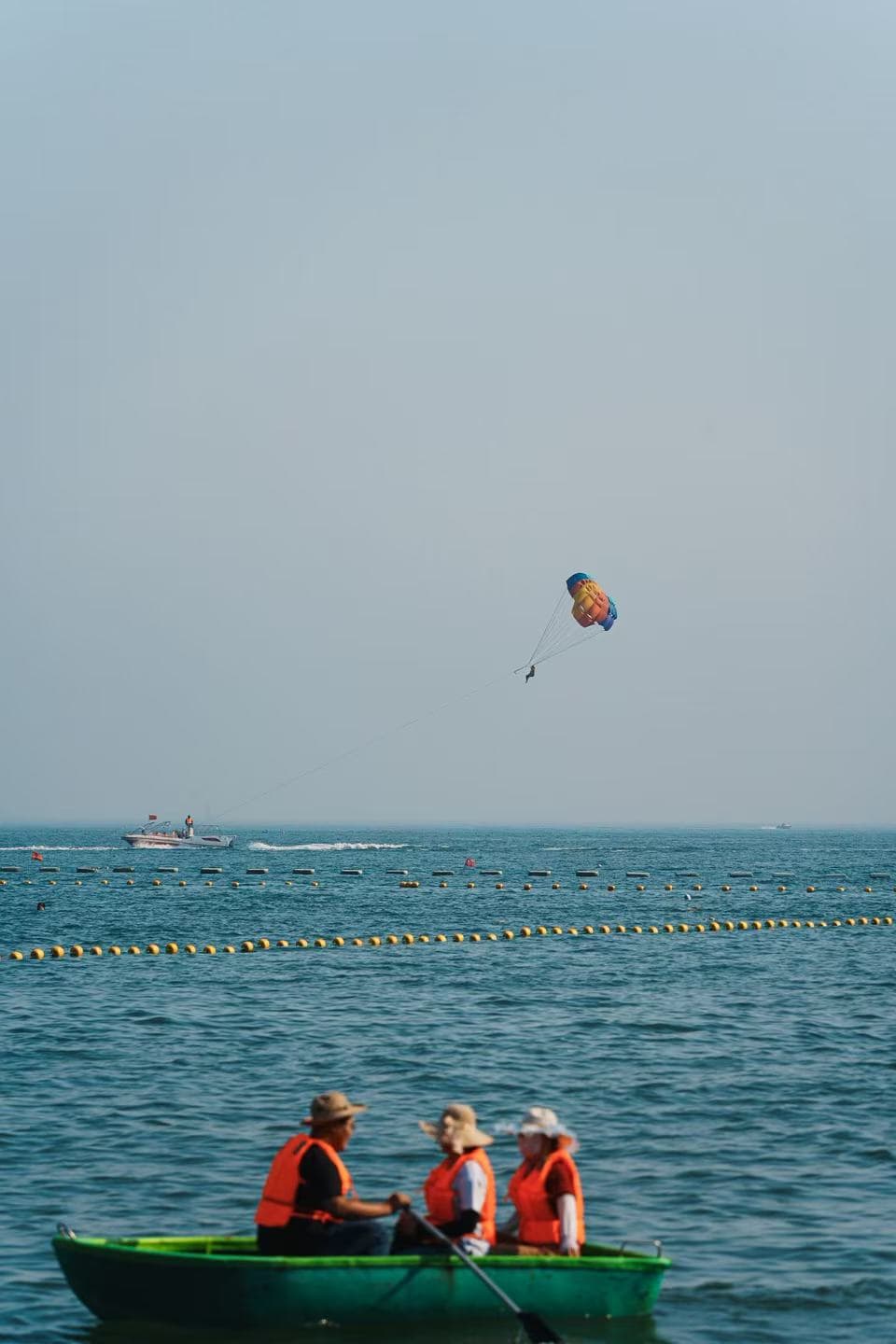 Sea Parasailing